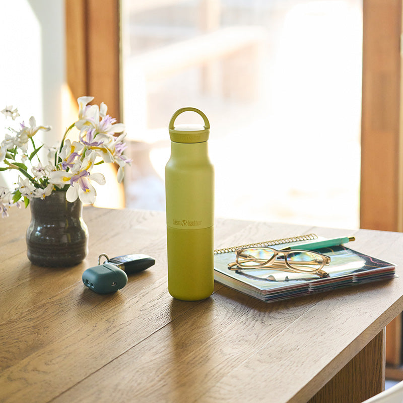 12oz-rise-classic-with-arch-loop-cap-a9 12oz_rise_classic_insulated_acacia_table_square.jpg
