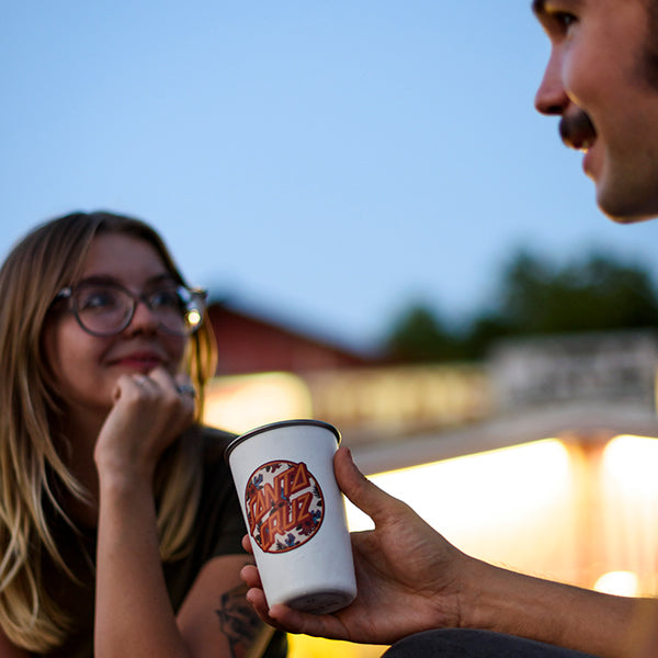 16oz-pint-cup-santa-cruz-z3 16oz_pints_santa_cruz_vacationdot_couple_square.jpg