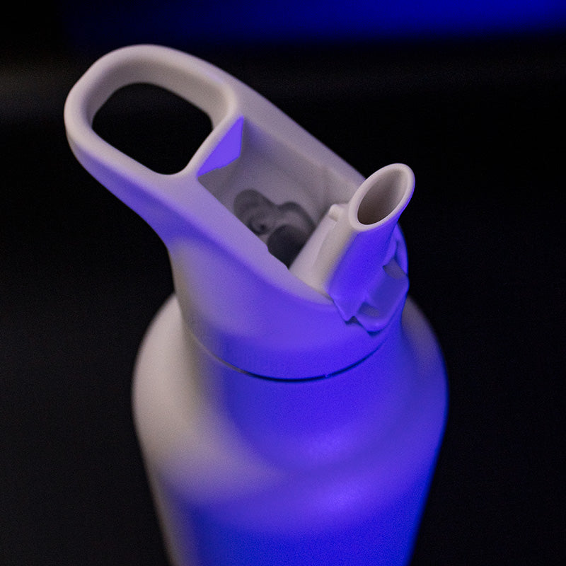 20oz-rise-classic-may-the-4th-p5 20oz_rise_classic_may_the_fourth_starwars_white_bottle_flipseal_square.jpg