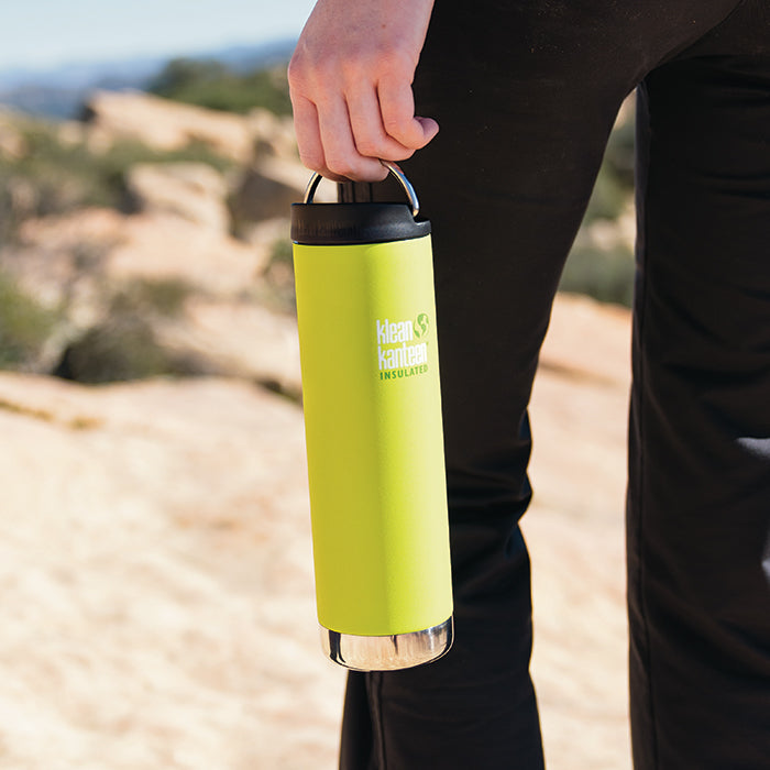 tkwide-cafe-cap-h9 K20TKWPCC-JP-cafecap-loop-hiking_lifestyle.jpg