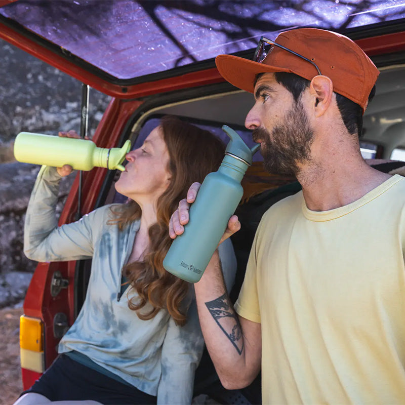 classic-flip-seal-sport-cap-m2 classic_27oz_flip_seal_couple_tailgate_tip-sip_square.jpg
