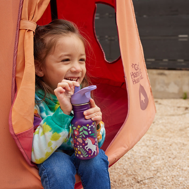 12oz-kid-s-classic-with-flip-seal-sport-cap-s4 kid_sport_flip_seal_12oz_girl_smile_hammock_square.jpg
